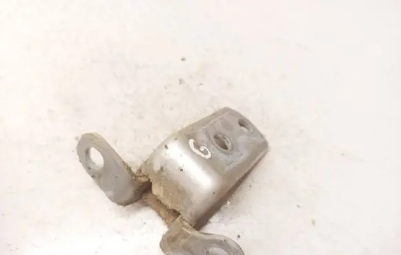 Toyota RAV 4 (XA30) Rear door lower hinge 