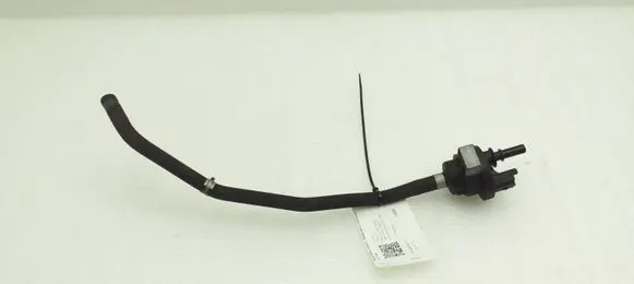 Nissan Pulsar Fuel tank valve V29036755