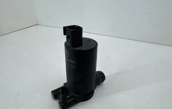 Fisker Ocean Windscreen/windshield washer pump FM2960800158A