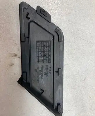 Audi A4 S4 B6 8E 8H Other interior part 8E0882329 2100128R