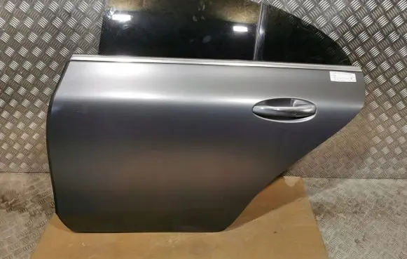 Mercedes-Benz CLS W257 Front door