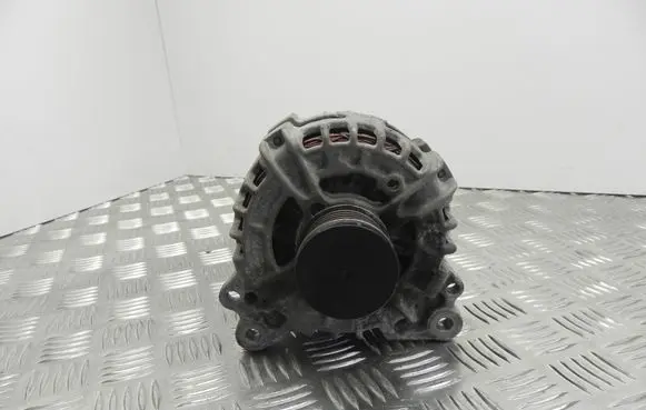 Skoda Fabia Mk3 (NJ) Generator/alternator 04C903023C