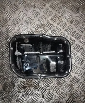Toyota Auris E180 Oil sump 1210237010