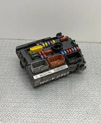 Citroen C3 BSM Control unit 9667199780