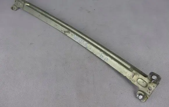 Mercedes-Benz C W202 Front door windshield rail 
