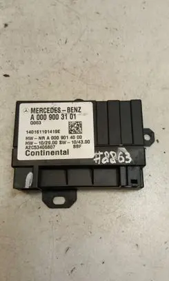 Mercedes-Benz E W212 Fuel injection pump control unit/module A0009003101 0009003101