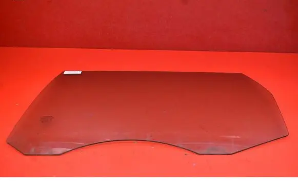 Volvo V70 Rear door window glass