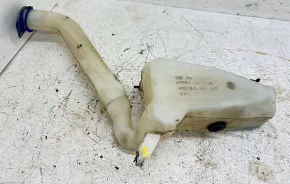 Volkswagen Polo Windshield washer fluid reservoir/tank 6Q0955453N