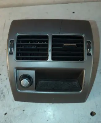 Jaguar XF X250 Rear air vent grill LRGJBD500220