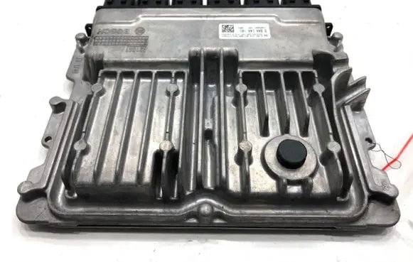 BMW X2 F39 Engine control unit/module ECU 9844144