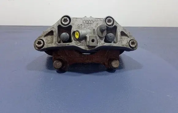 Audi A6 Allroad C5 Front brake caliper 973