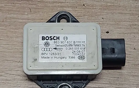 Audi A6 S6 C6 4F ESP acceleration yaw rate sensor 8E0907637B
