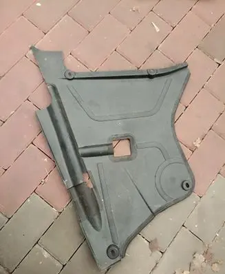 Mercedes-Benz S W222 Wiper trim A2226800307