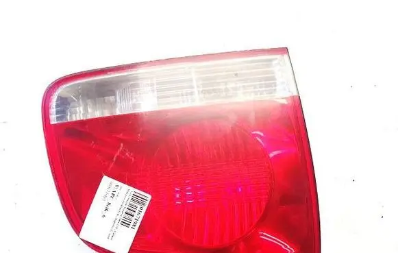 Volkswagen Touareg I Tailgate rear/tail lights 28269003