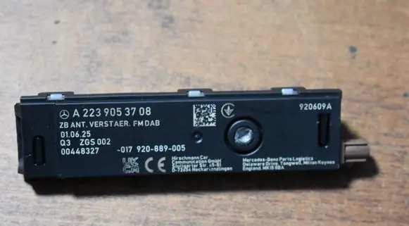 Mercedes-Benz E W214 Trunk lid opening control unit A22390537085555