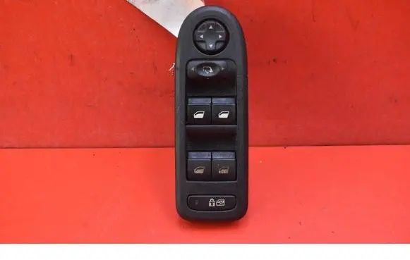 Citroen C5 Electric window control switch 96660258XT