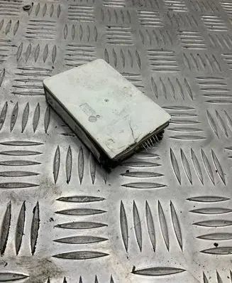 BMW 5 E60 E61 Distronic sensor radar 6790877