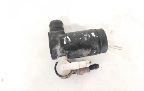 Ford Mondeo Mk III Windscreen/windshield washer pump