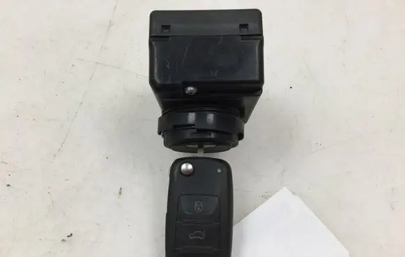 Volkswagen Touareg I Ignition lock 3DO905865C