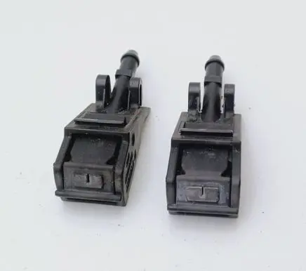 Volkswagen New Beetle Windshield washer spray nozzle 6E0955985