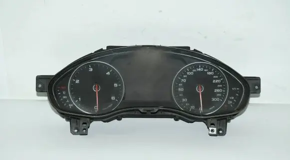 Audi A6 C7 Speedometer (instrument cluster) 4G8920930P