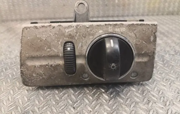 Mercedes-Benz E W211 Light switch 2115450604