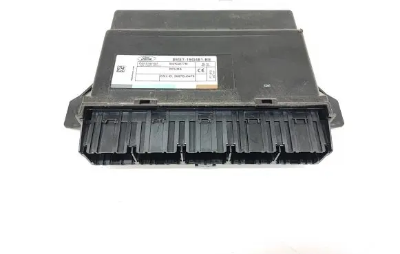 Ford Kuga I Comfort/convenience module 8M5T19G481BE 2007DJ0476 5WK48779L