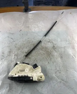 Seat Ibiza IV (6J,6P) Front door lock 5N1837015A 15A5N1837015A