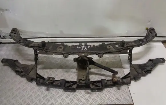 Renault Laguna III Radiator support slam panel