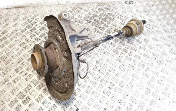 BMW 5 F10 F11 Rear wheel hub 6796099
