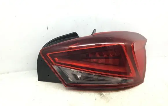 Seat Ibiza V (KJ) Rear/tail lights 6F0945208F