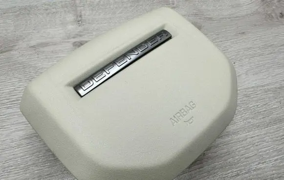 Land Rover Defender Steering wheel airbag