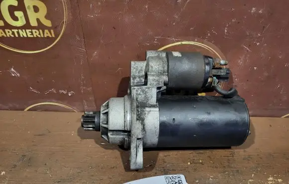 Skoda Octavia Mk2 (1Z) Starter motor R2026C20 AS2237