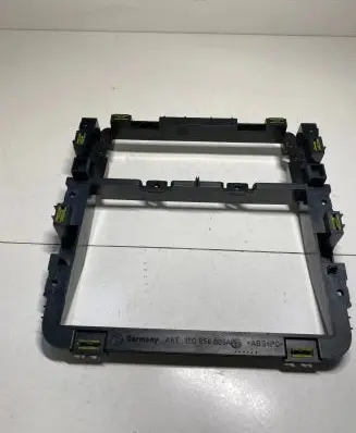 Volkswagen Touran I Radio/GPS head unit trim 1T0858005A