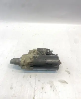 Mercedes-Benz E W211 Starter motor A0061514101