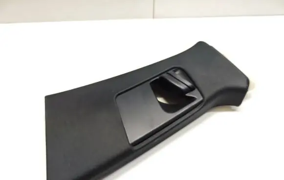 Porsche Macan (95B) (B) pillar trim (top) 95B867293