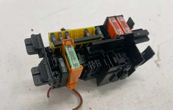 Mercedes-Benz E W213 Fuse module A2059067200