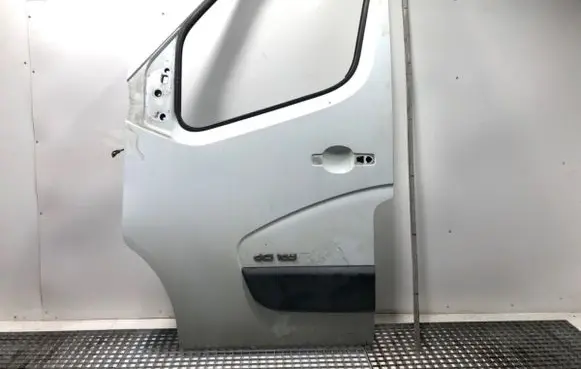 Renault Master III Front door 