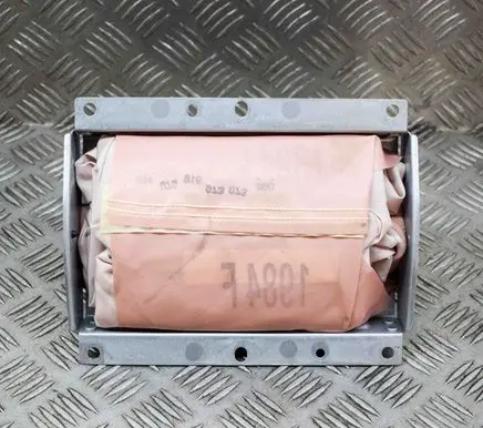 Audi Q7 4L Passenger airbag 600301100F 12785273