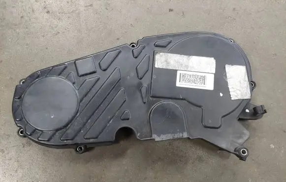 Opel Insignia A Timing belt guard (cover) 55577224 316987460