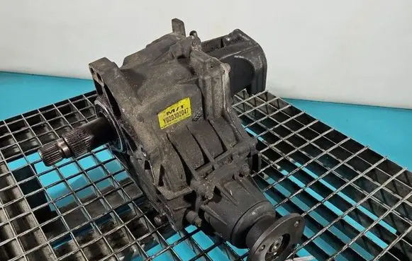 Hyundai Santa Fe Gearbox transfer box case Y020302047 IMPRK1544092
