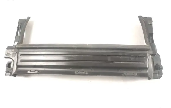 Volvo V40 Cross country Intercooler air guide/duct channel 31294096