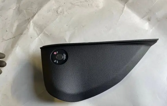 Hyundai i30 Panel trim 84735G4000 84735-G4000 K5HPD55250