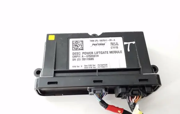 Tesla Model S Other control units/modules 100751100A