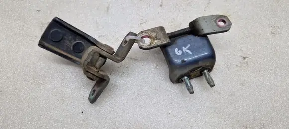Suzuki Grand Vitara II Rear door hinge set