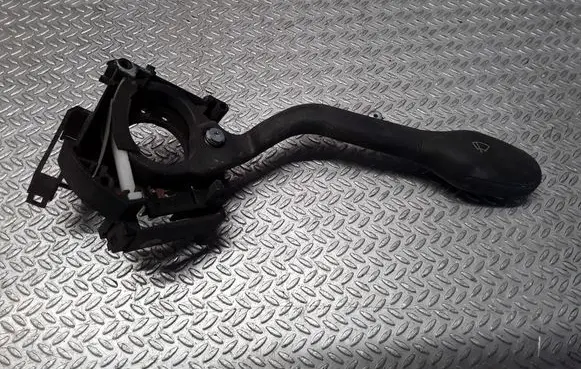 Volkswagen PASSAT B4 Wiper control stalk 1H6953503AA