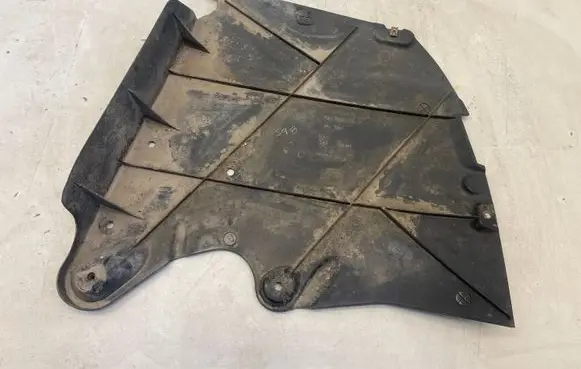 Volkswagen Jetta VI Rear underbody cover/under tray 5C6825205