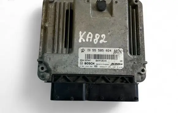 Opel Insignia A Engine control unit/module ECU 55585024 0281018769