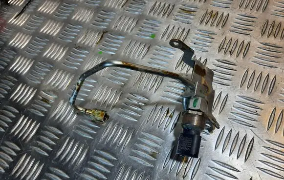Audi A5 Fuel line pipe 06M127503M