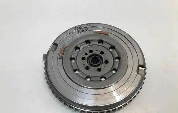 Mercedes-Benz GLA H247 Flywheel A2820302700